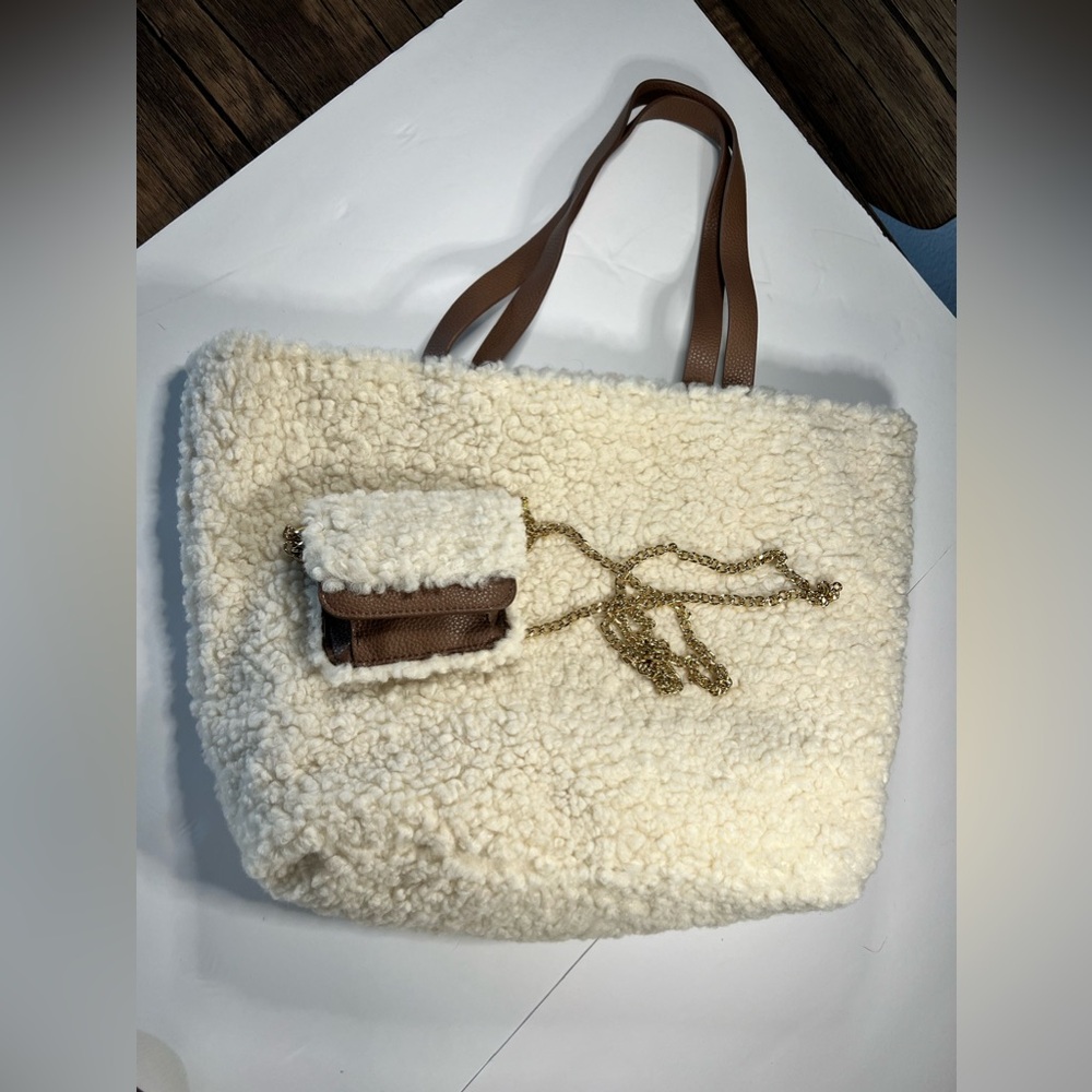 Sherpa/faux leather reversible tote (mommy and me)